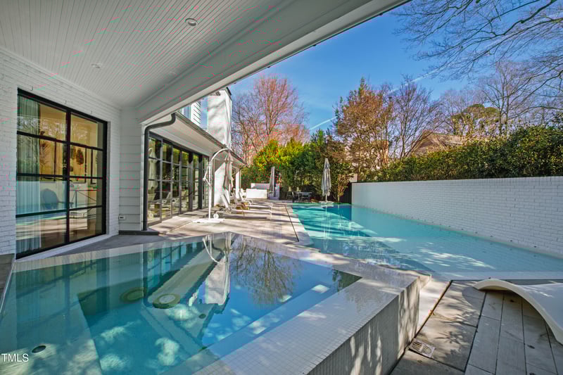 330 Tenney Cir, Chapel Hill, NC 27514