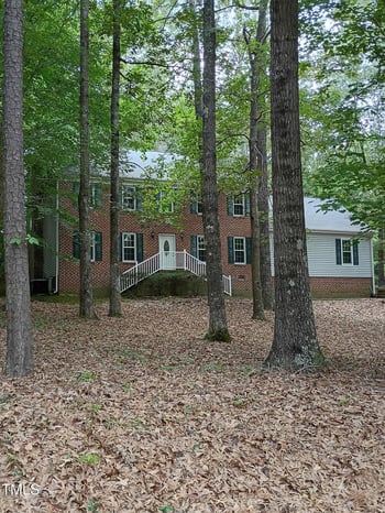 3300 Barnsley Ln, Raleigh, NC 27604