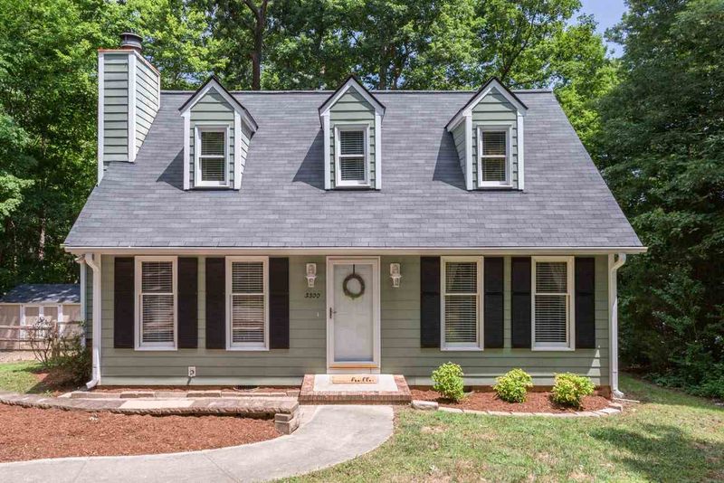 3300 Bearskin Ct, Raleigh, NC 27606