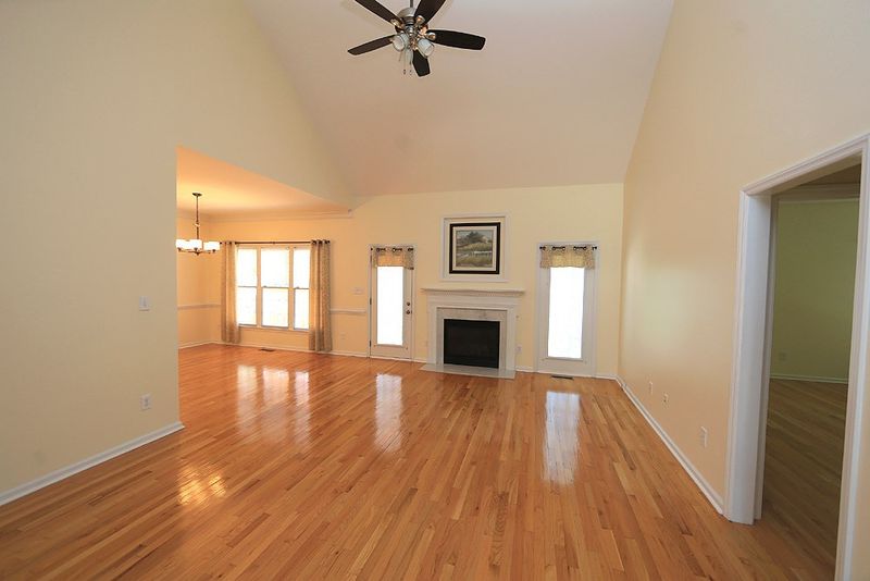 3300 Bellenden Pl, Raleigh, NC 27604