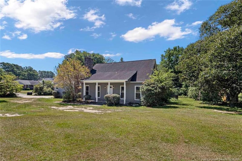 3300 Brushy Hill Rd, Fayetteville, NC 28306