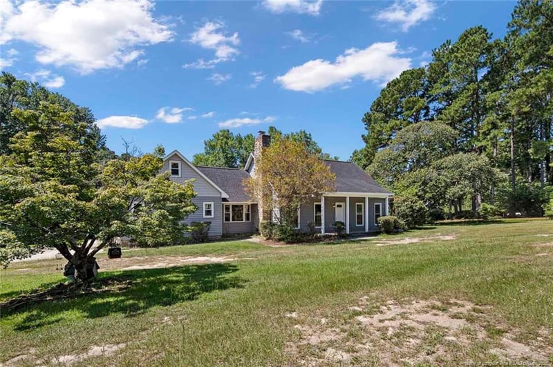 3300 Brushy Hill Rd, Fayetteville, NC 28306