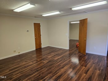 3300 Nc54 , Chapel Hill, NC 27516