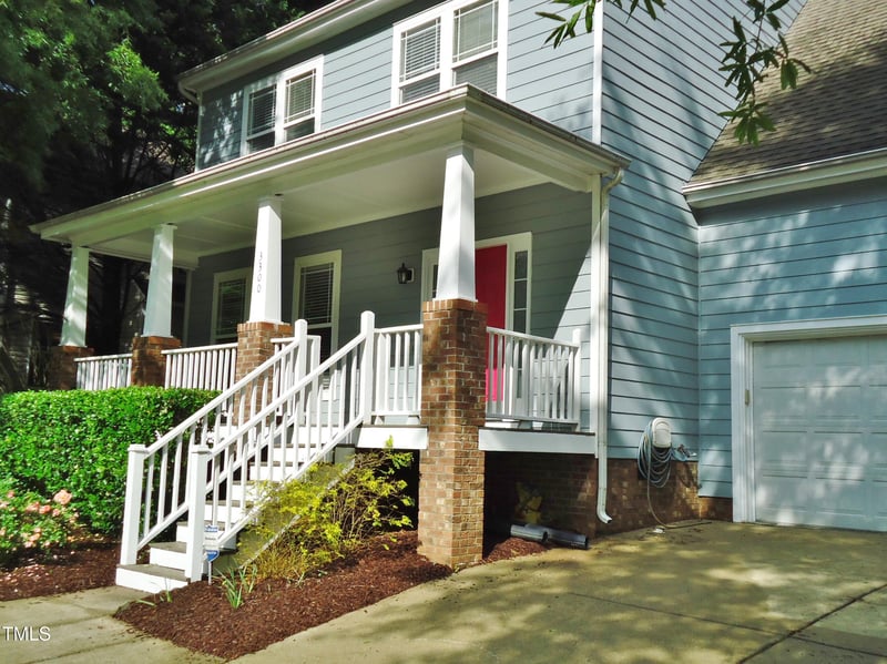 3300 Neuse Crossing Dr, Raleigh, NC 27616