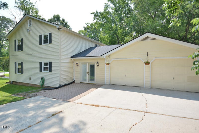 3300 Shaftsbury Drive St, Durham, NC 27704