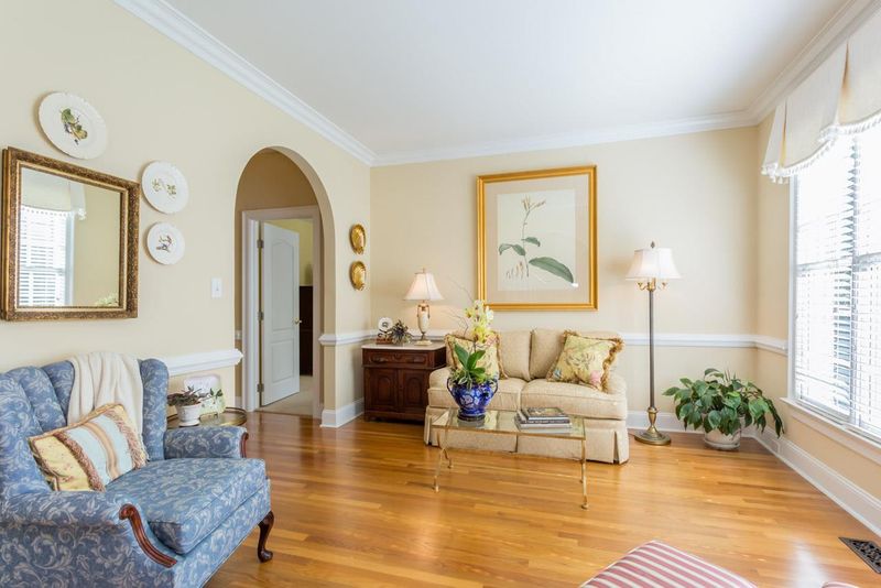3300 Twin Leaf Dr, Raleigh, NC 27613
