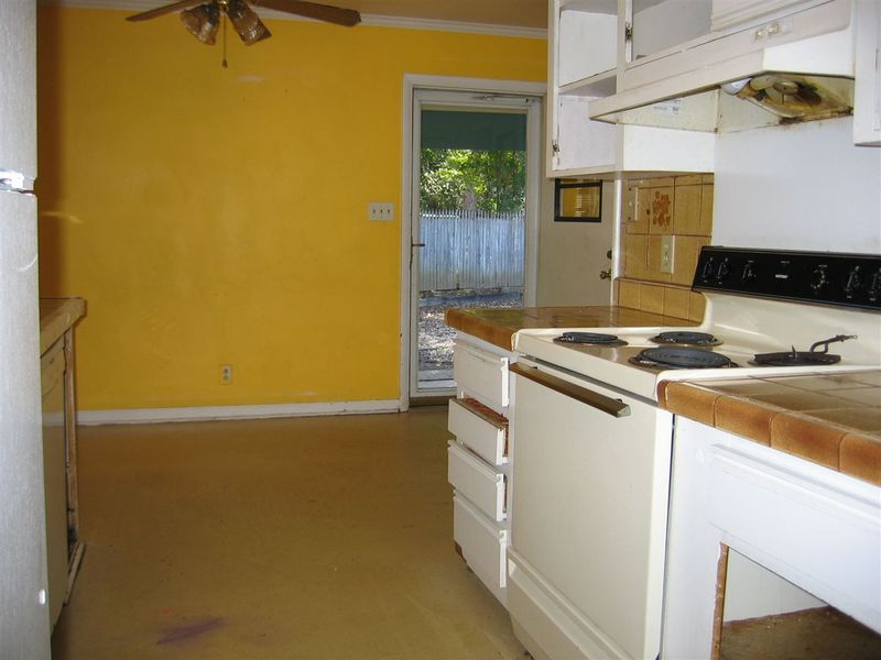 3300 Victor Pl, Raleigh, NC 27604