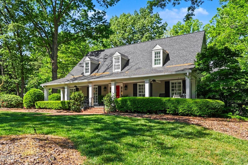 3301 Barnstable Ct, Raleigh, NC 27612