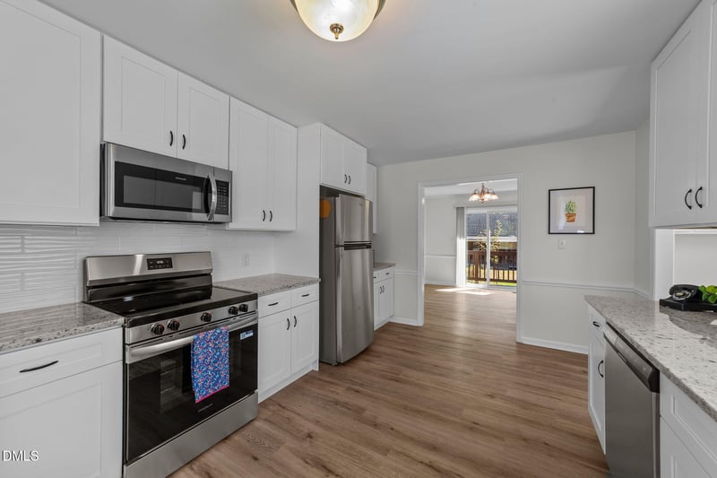 3301 Cobham Ct, Fuquay Varina, NC 27526