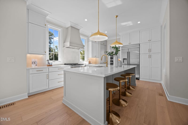 3301 Dell Dr, Raleigh, NC 27609