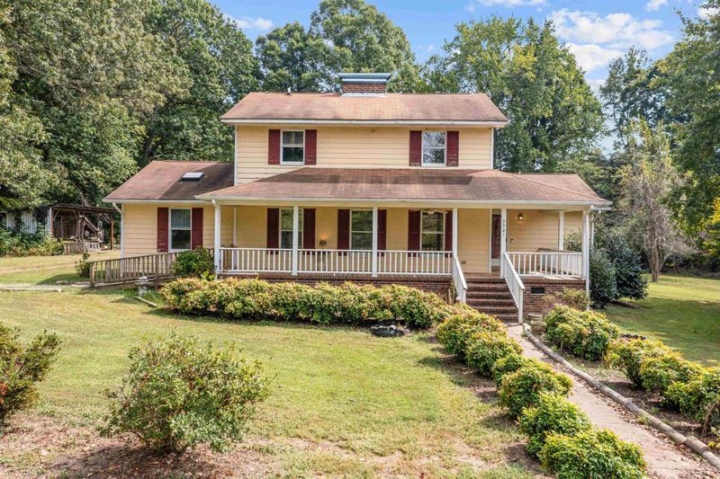 3301 Nc 57, Hillsborough, NC 27278
