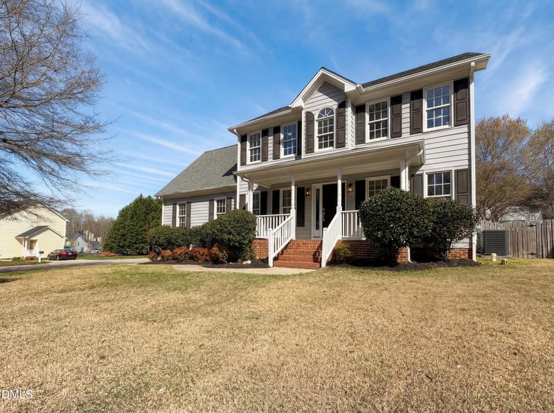 3301 Pomegranate Dr, Raleigh, NC 27616