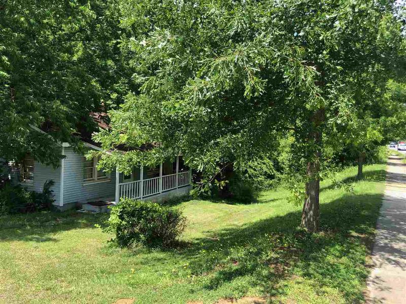 3301 Tryon Rd, Raleigh, NC 27603