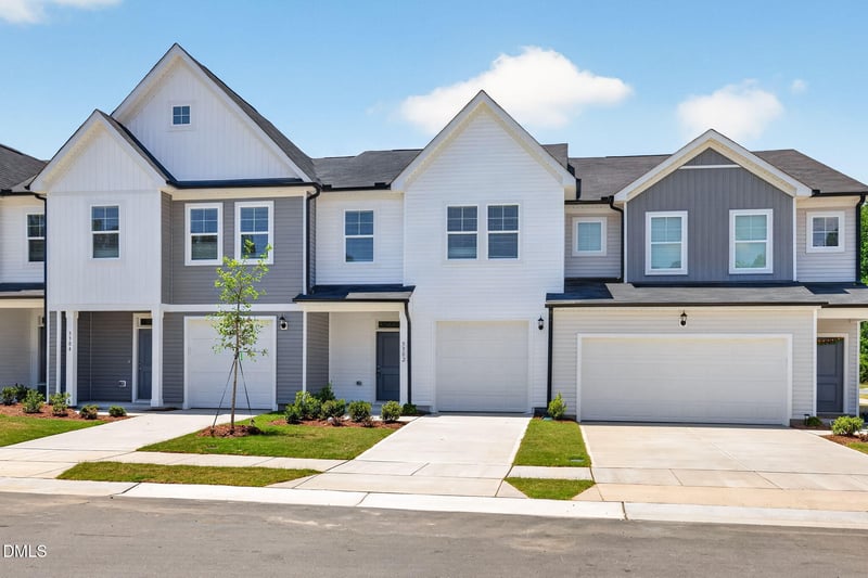 3302 Bailey Lake Dr, Fuquay Varina, NC 27526