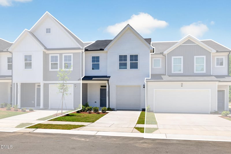 3302 Bailey Lake Dr, Fuquay Varina, NC 27526
