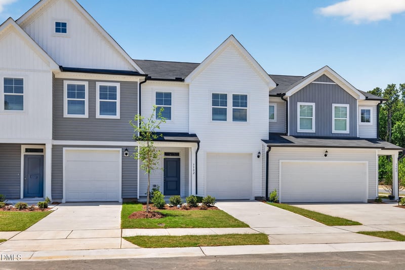 3302 Bailey Lake Dr, Fuquay Varina, NC 27526