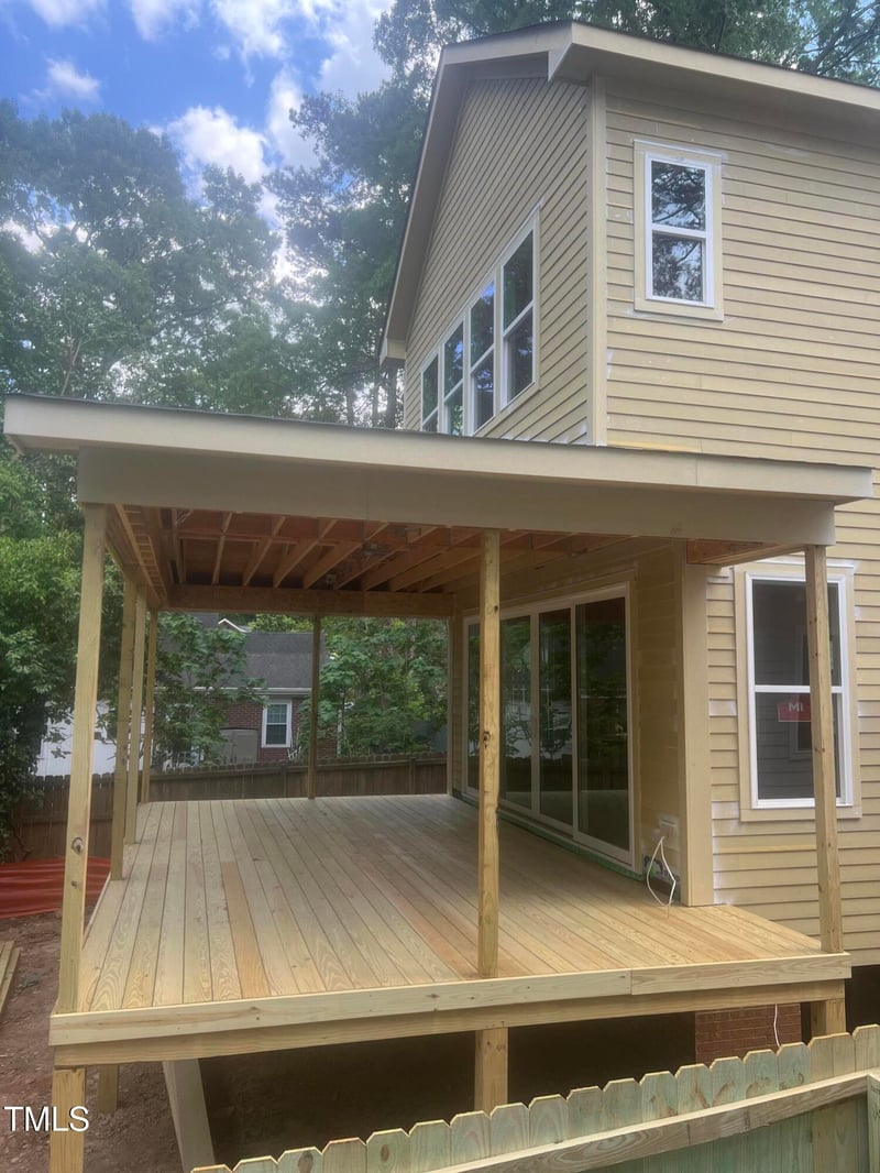 3302 Hall Pl, Raleigh, NC 27607