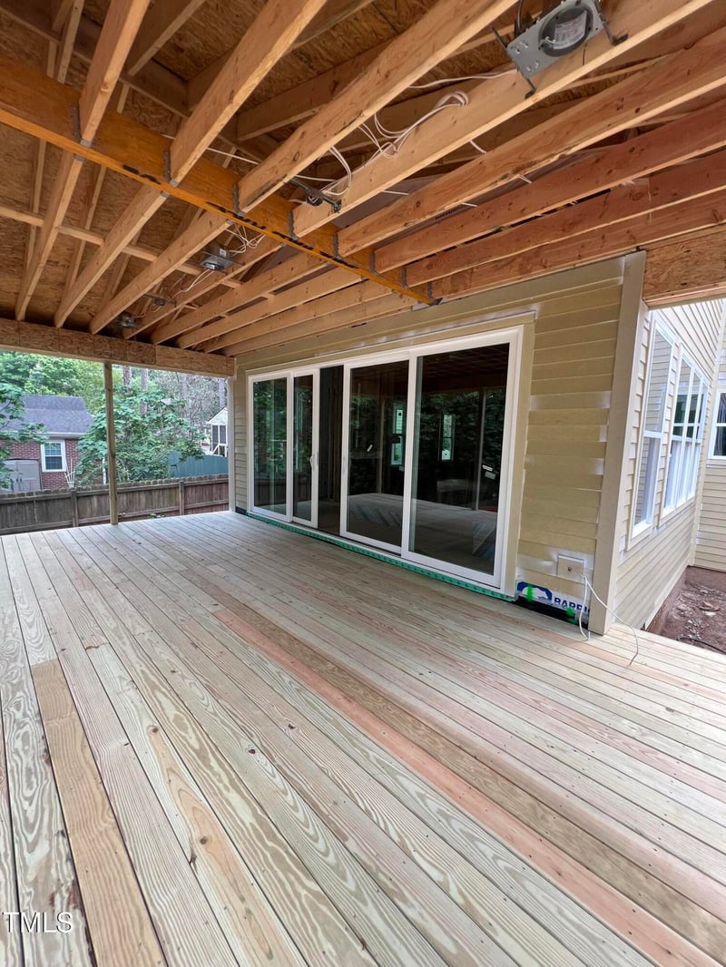 3302 Hall Pl, Raleigh, NC 27607