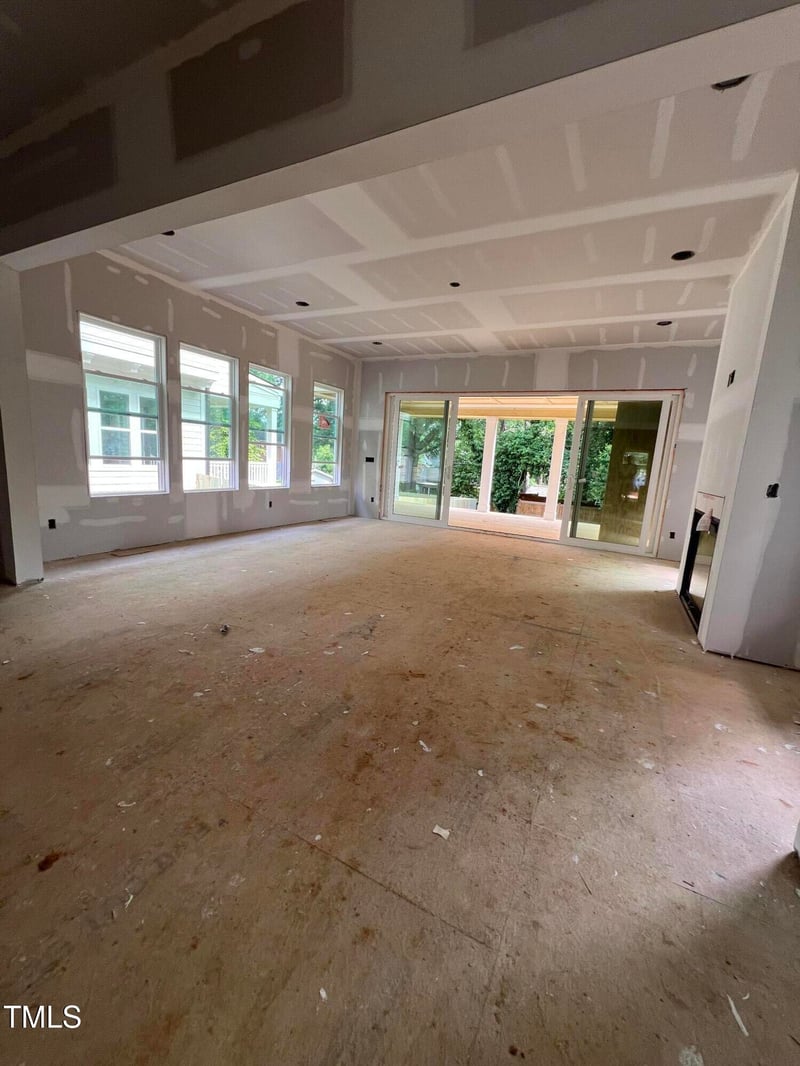 3302 Hall Pl, Raleigh, NC 27607