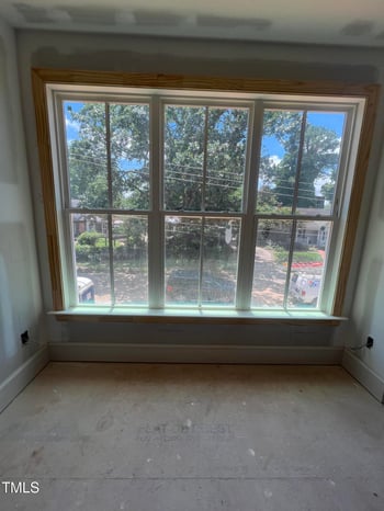 3302 Hall Pl, Raleigh, NC 27607