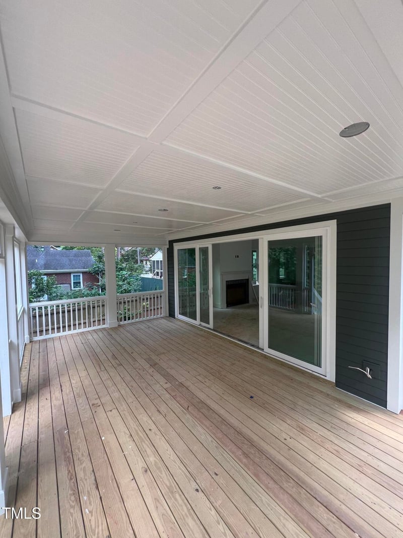 3302 Hall Pl, Raleigh, NC 27607