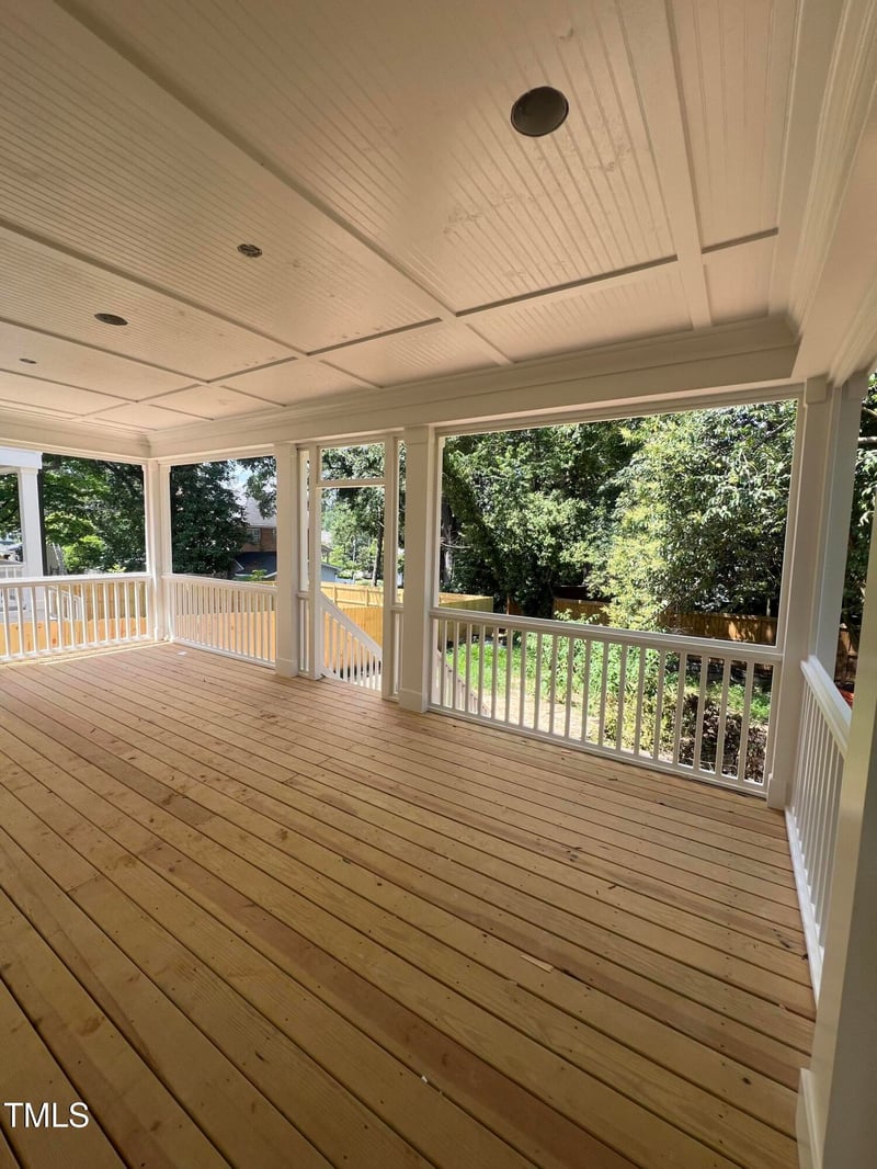 3302 Hall Pl, Raleigh, NC 27607