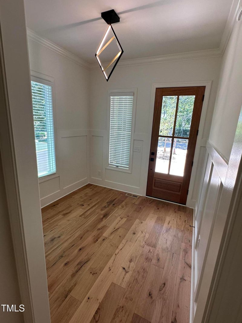 3302 Hall Pl, Raleigh, NC 27607