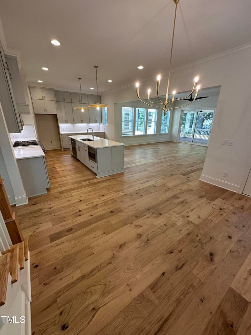 3302 Hall Pl, Raleigh, NC 27607