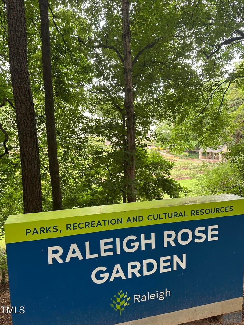 3302.5 Hall Pl, Raleigh, NC 27607