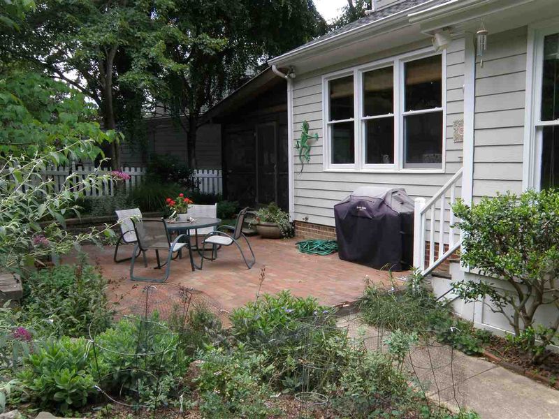 3303 Clark Ave, Raleigh, NC 27607