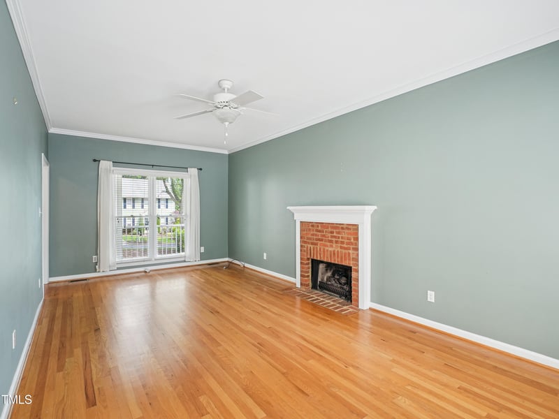 3303 Glen Currin Dr, Raleigh, NC 27612