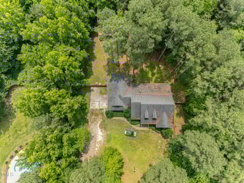 3304 Black Stallion Ct, Zebulon, NC 27597