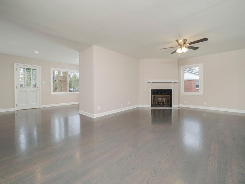 3304 Glenridge Dr, Raleigh, NC 27604