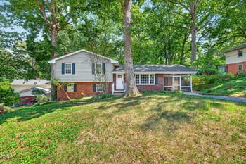 3304 Julian Dr, Raleigh, NC 27604