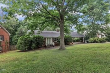 3304 Redbud Ln, Raleigh, NC 27607