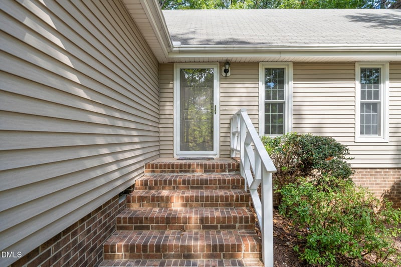 3304 Wade Ave, Raleigh, NC 27607