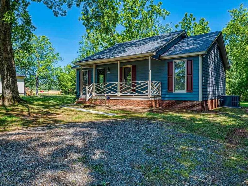 3304 Wicker St, Sanford, NC 27330