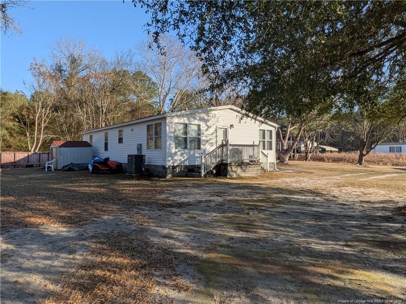 3305 Dandelion Ln, Fayetteville, NC 28306