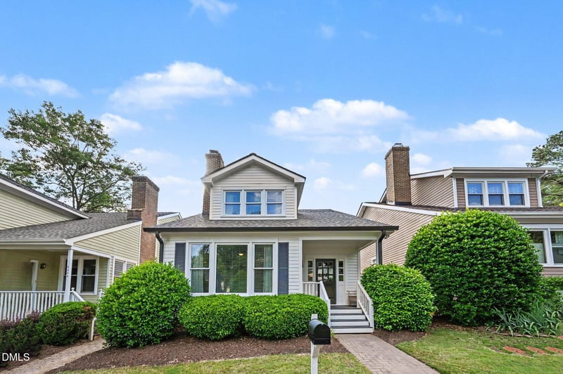 3305 Glen Henry Dr, Raleigh, NC 27612