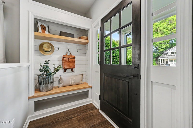 3305 Glen Henry Dr, Raleigh, NC 27612