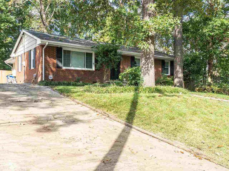 3305 Julian Dr, Raleigh, NC 27604