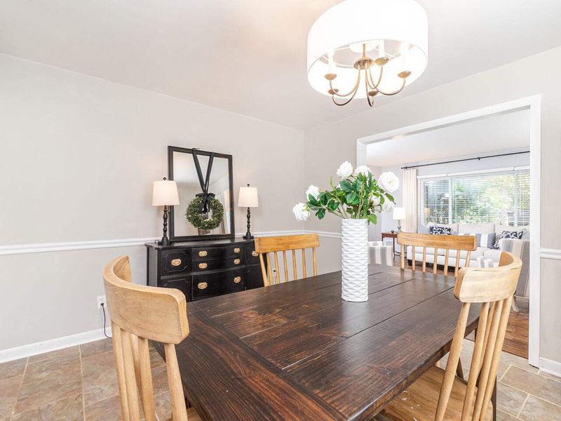 3305 Julian Dr, Raleigh, NC 27604