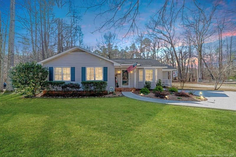 3305 Longview Dr, Sanford, NC 27330