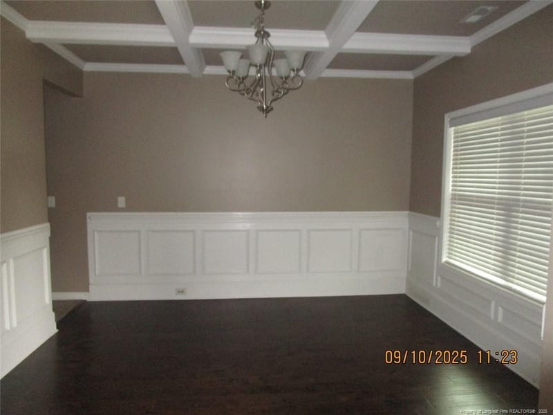 3305 Memorial Dr, Fayetteville, NC 28311