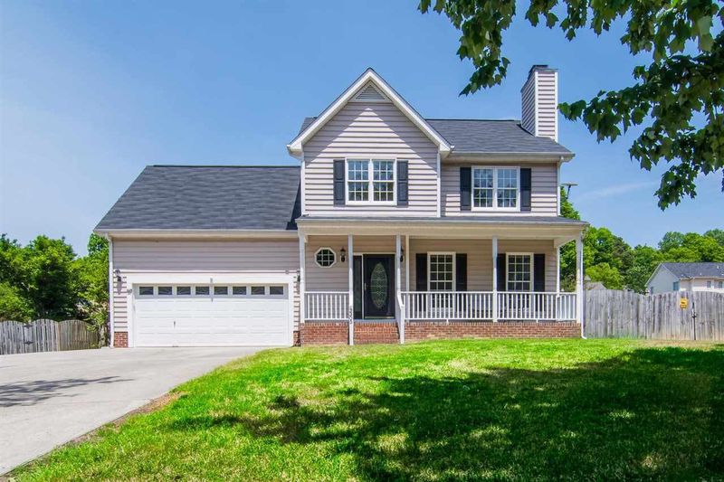 3305 Pomegranate Dr, Raleigh, NC 27616