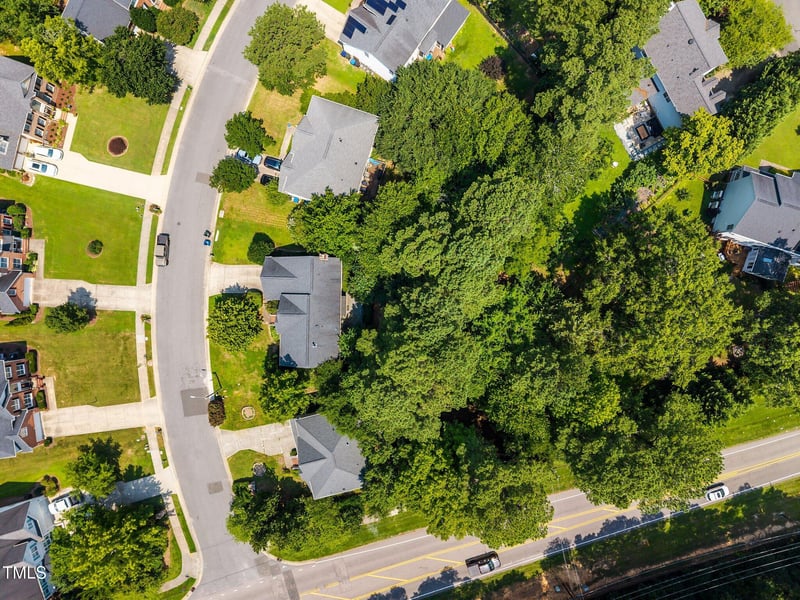 3306 Meadowrun Dr, Durham, NC 27707