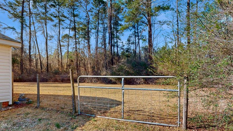 3306 Olivia Rd, Sanford, NC 27332