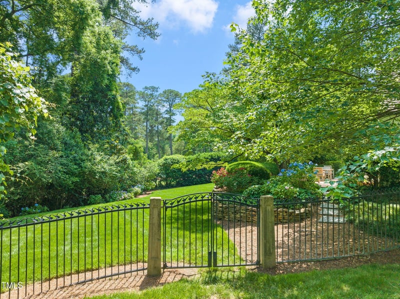 3307 Devon Rd, Durham, NC 27707