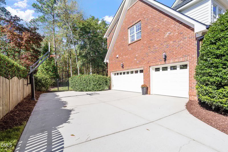 3307 Storybook Ln, Raleigh, NC 27614