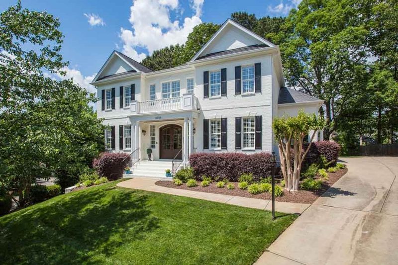3308 Darien Dr, Raleigh, NC 27607
